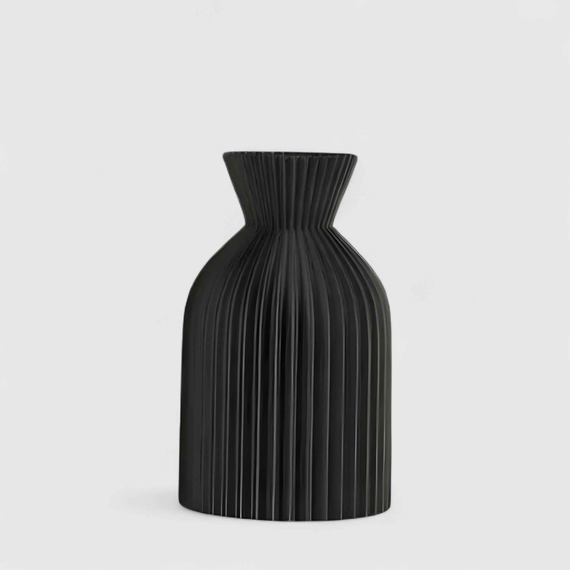 Vases : Vase Décoratif en Céramique Moderne Accessoires De Maison dans Noir-S de Marche Lino