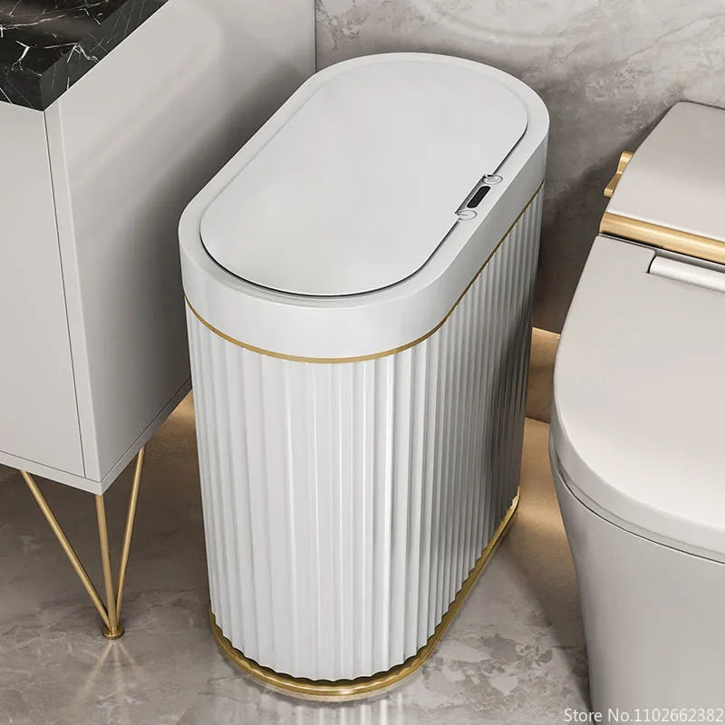 Poubelle sans contact - Design moderne à nervures verticales