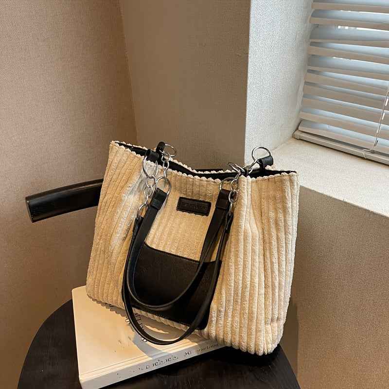 Handbag : S.F.Y. Sac à bandoulière en velours côtelé avec chaîne Femme dans Style Deux Noir de Marche Lino