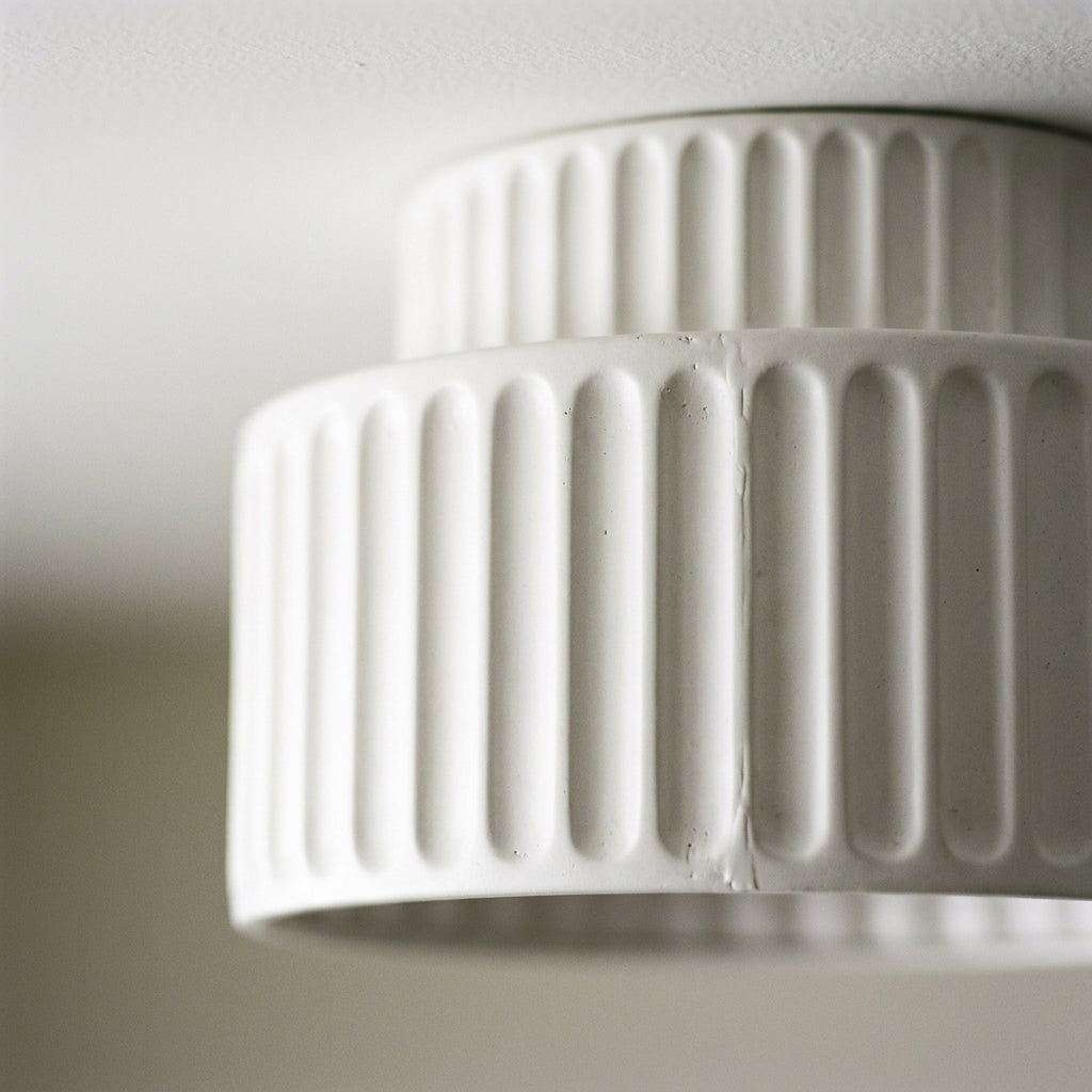 Deckenleuchte : Plafonnier Cannelé - Design Tambour à Deux Niveaux dans de Roselva