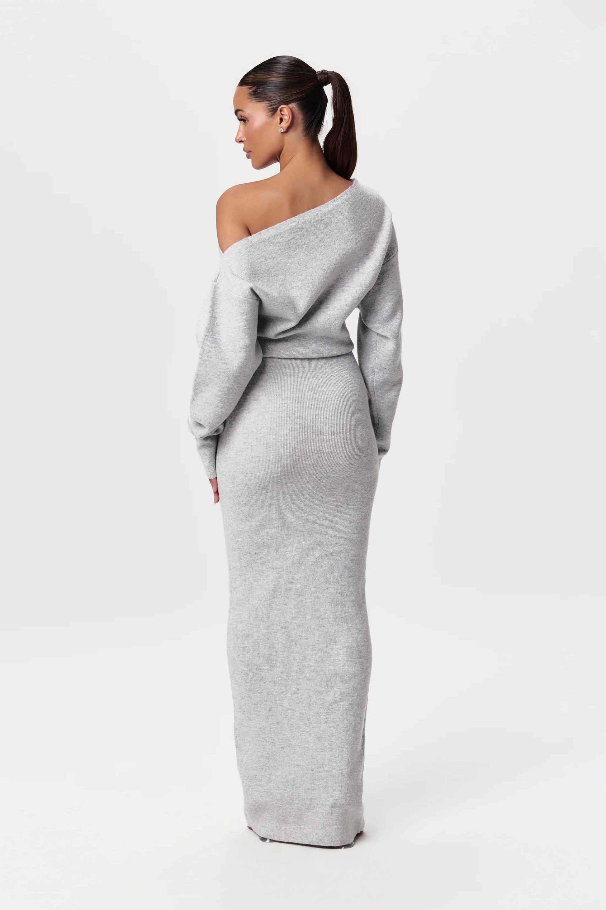 Maxi Dress : Robe longue maille femme - Asymétrique, manches longues dans de Marche Lino
