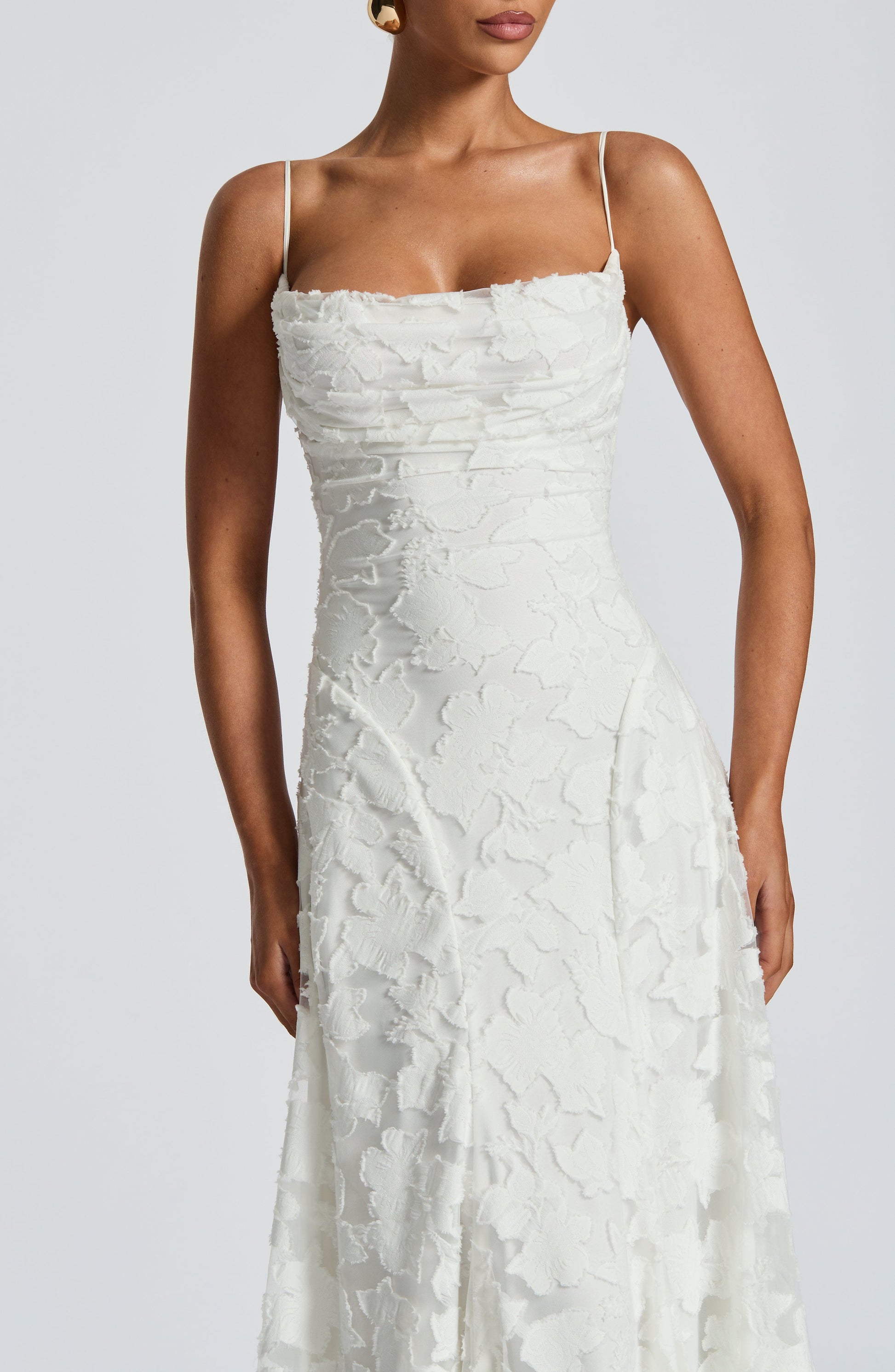 Maxi Dress : Robe longue fleurie - Bretelles fines, dos lacé femme dans de Marche Lino