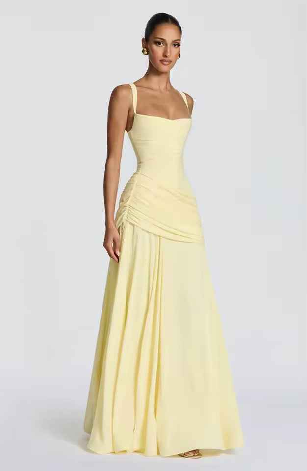 Maxi Dress : Maxi-robe longue femme - Décolleté cœur, fronces élégantes dans de Marche Lino