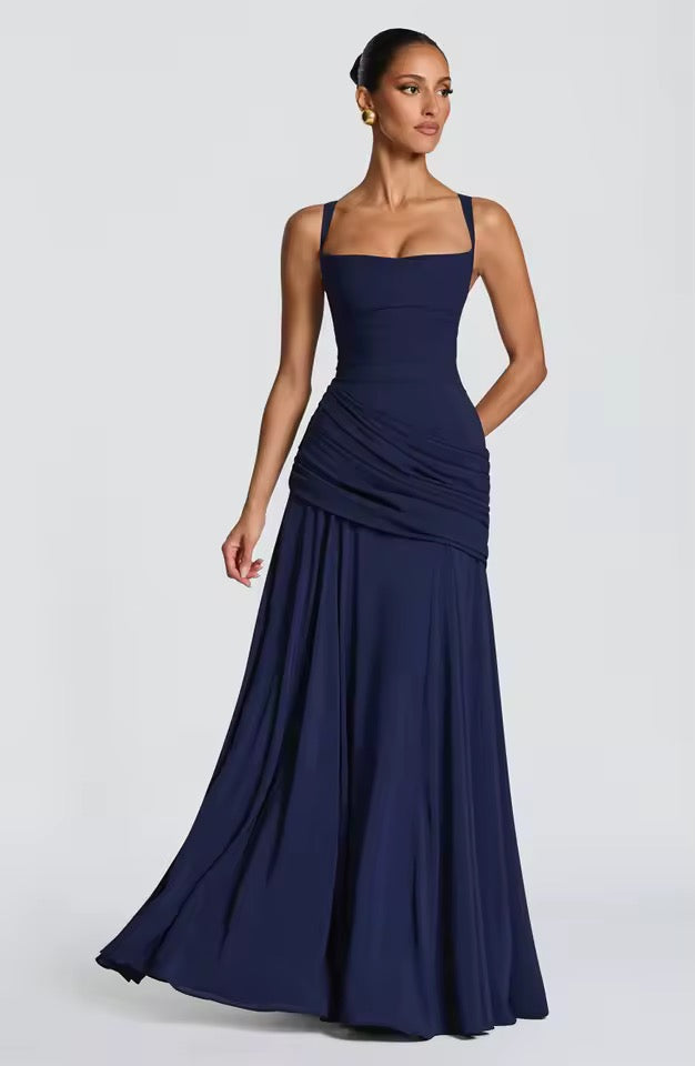 Maxi Dress : Maxi-robe longue femme - Décolleté cœur, fronces élégantes dans Bleu foncé de Marche Lino