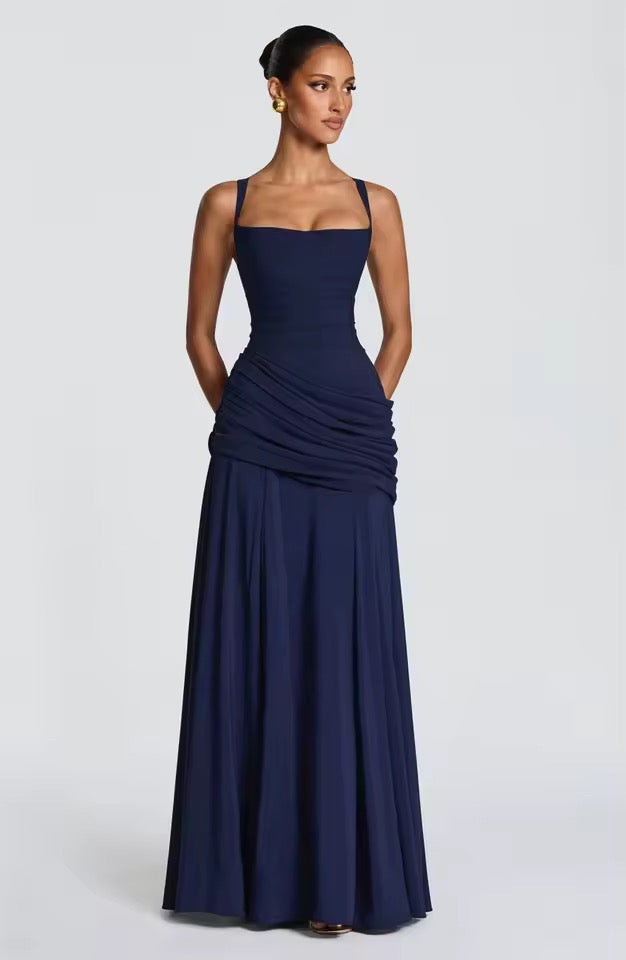 Maxi Dress : Maxi-robe longue femme - Décolleté cœur, fronces élégantes dans de Marche Lino