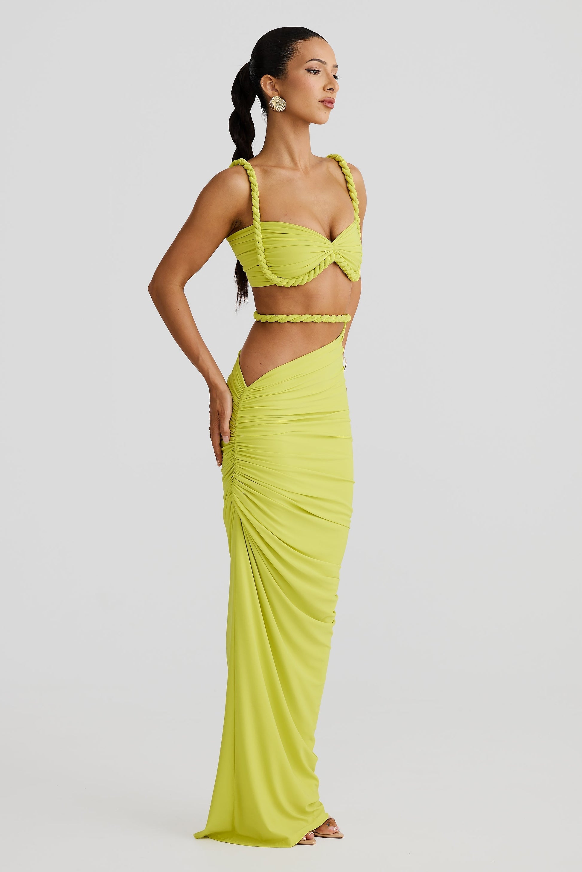 Set Women : Ensemble femme avec haut bustier et jupe longue à bretelles tressées et fronces latérales dans de Marche Lino