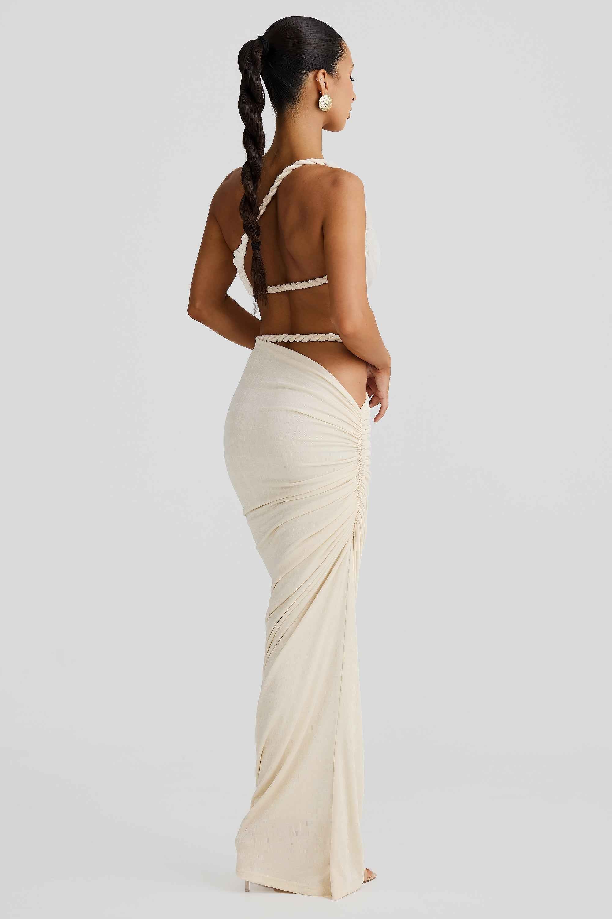 Set Women : Ensemble femme avec haut bustier et jupe longue à bretelles tressées et fronces latérales dans de Marche Lino