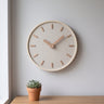 Wall Clocks : DashClock Horloge Murale en Bois Silencieuse dans Chêne Ivoire de Roselva