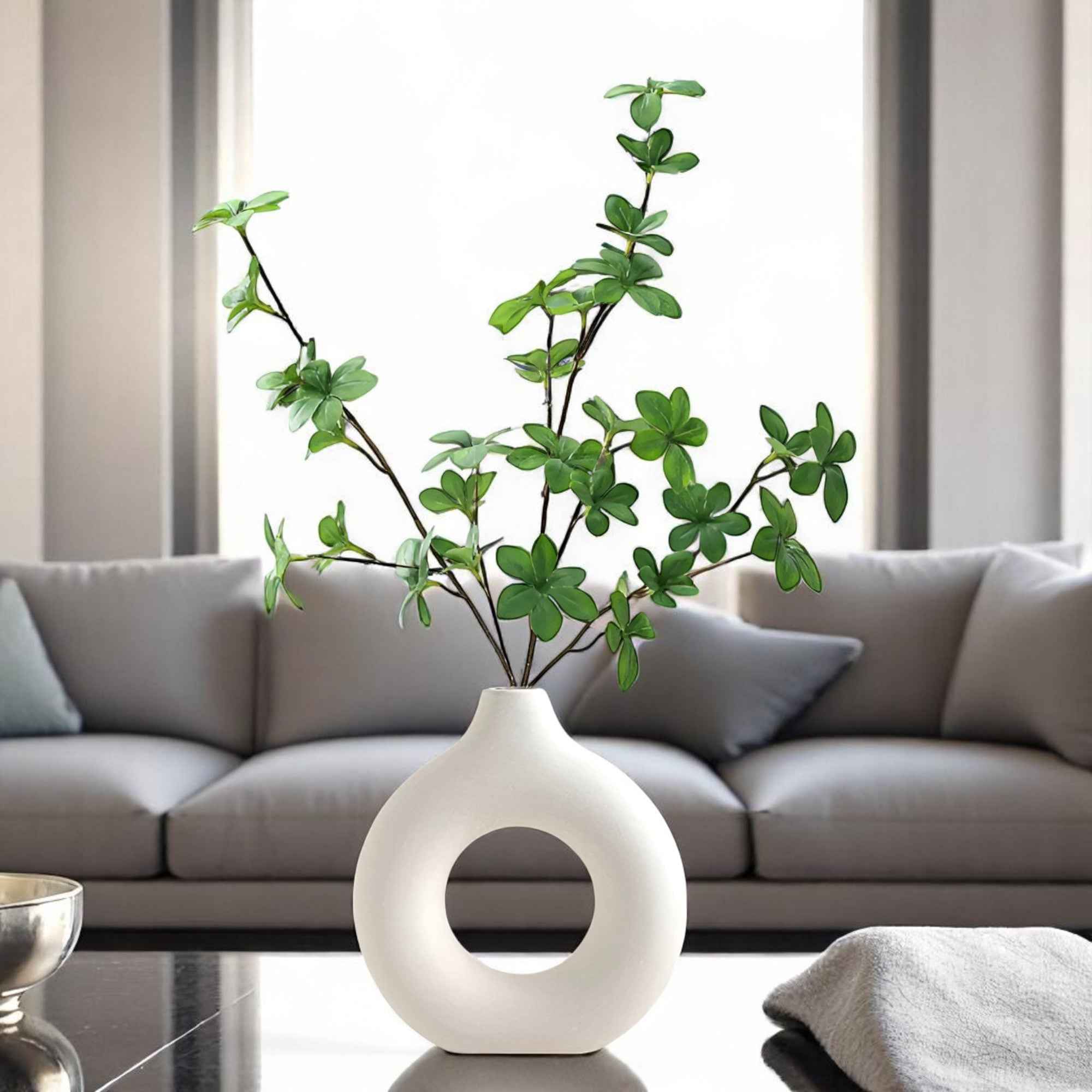 Vases : Vase Décoratif Céramique Blanche Accessoire De Décoration dans de Marche Lino