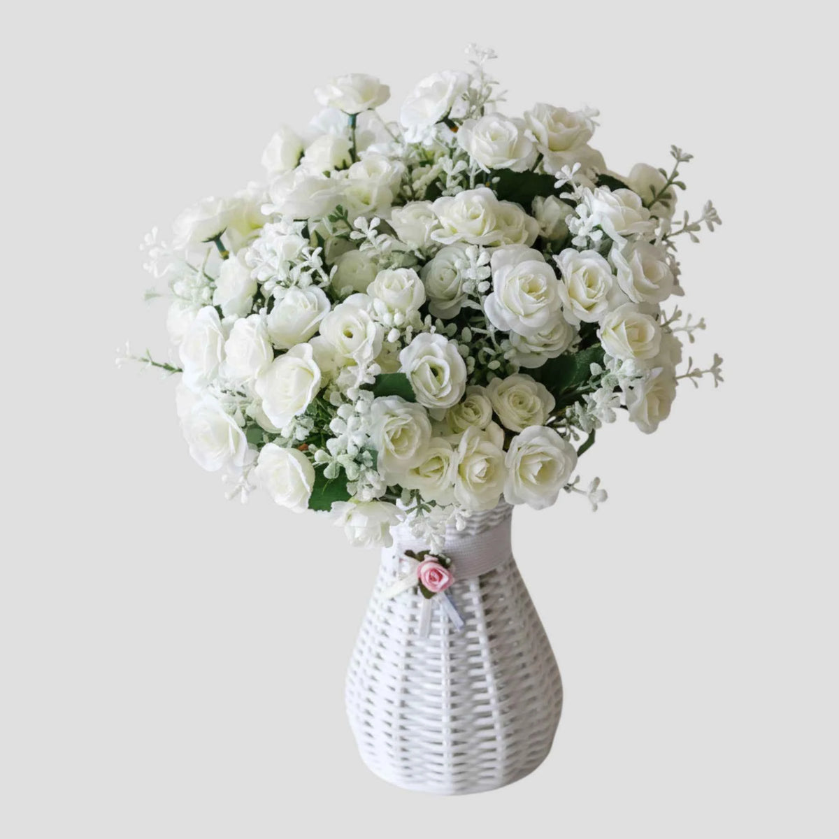 Fleurs artificielles : Bouquet Homme de Mini-roses Artificielles en Dentelle Homme dans Blanc de Marche Lino