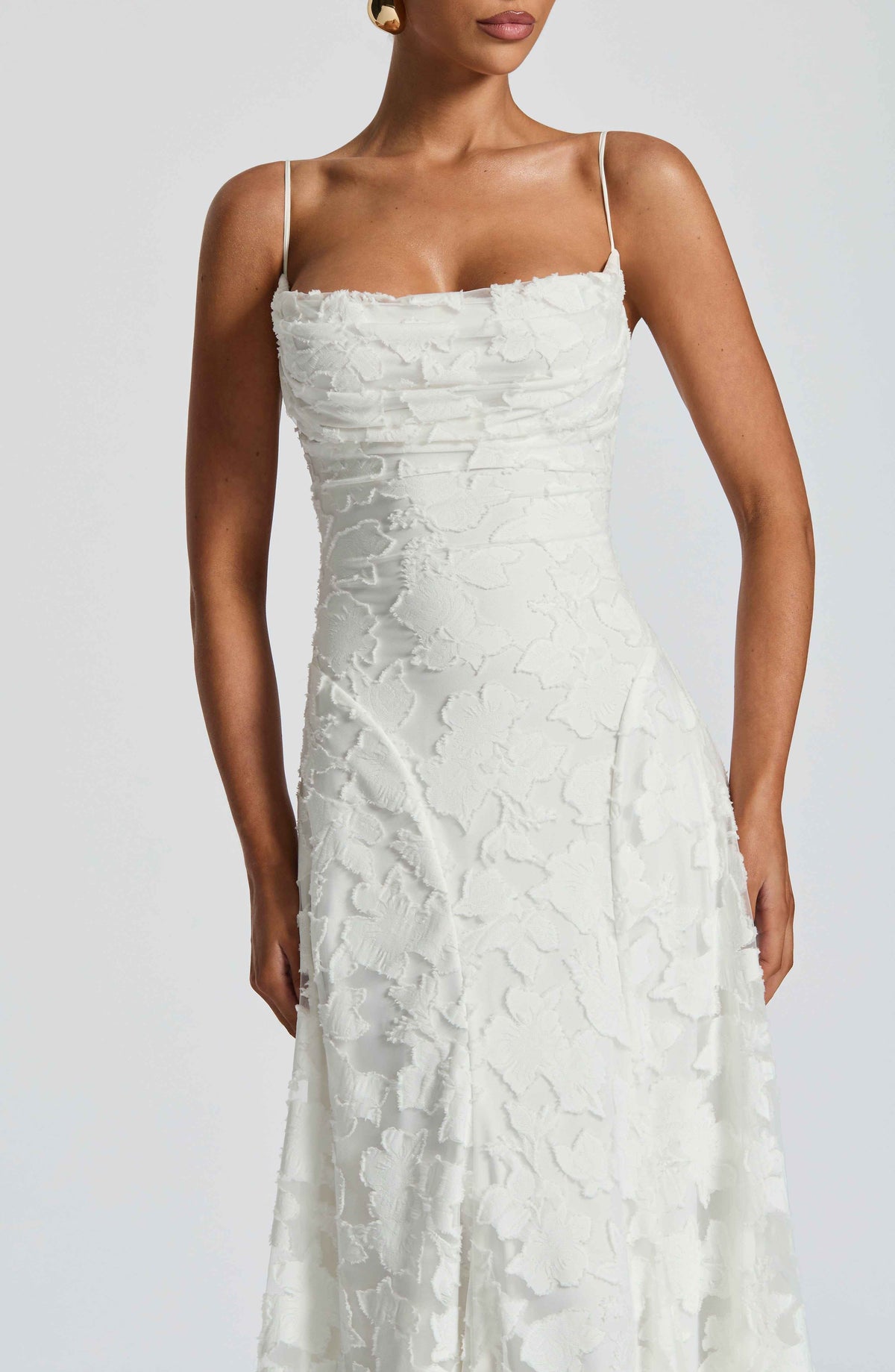 Maxi Dress : Aveline | Robe Longue Corset en Dentelle Élégante - Robe de Soirée Glamour dans de Marche Lino
