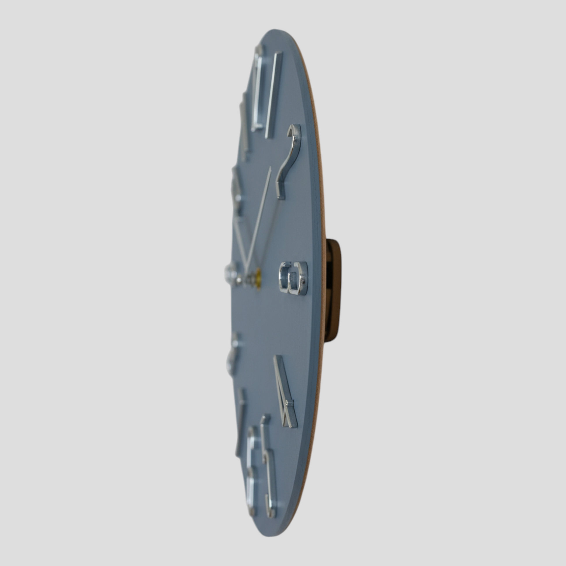 Horloge Murale Silencieuse 30 Cm Verre – Chiffres Métalliques, Style Moderne