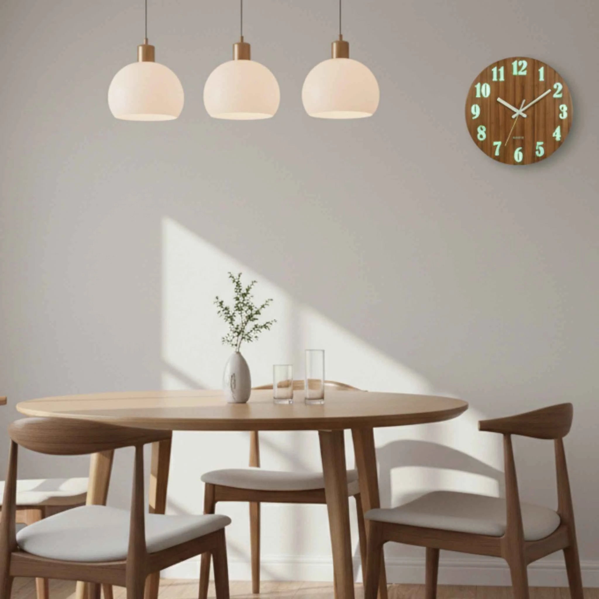 Horloges murales : Montre Murale en Bois - Chiffres Phosphorescents, 30 Cm dans de Marche Lino
