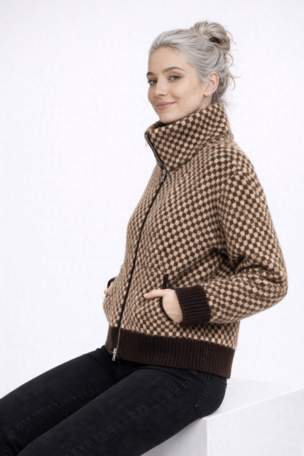 Veste Femme Chic à Col Haut Confort Et Élégance