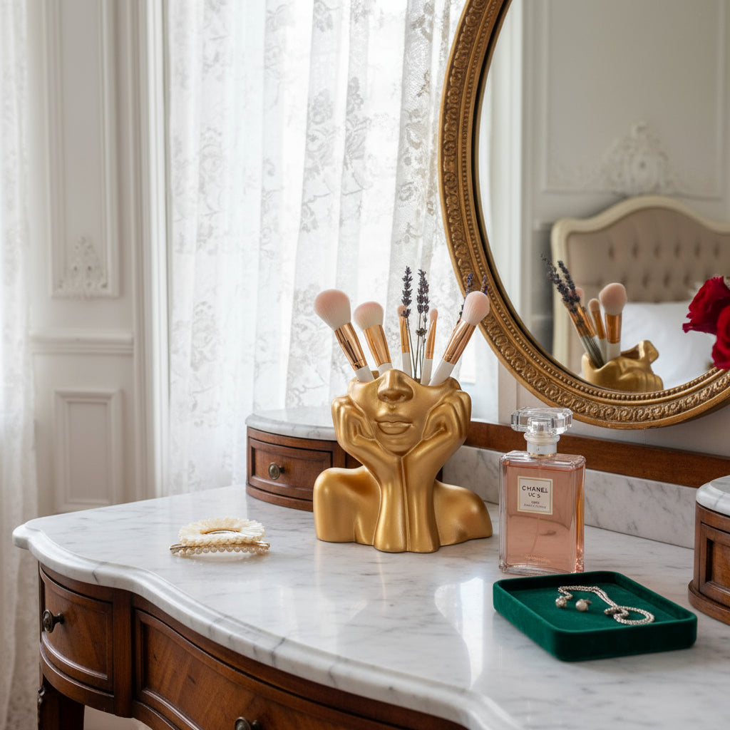 organisateur-de-maquillage-abstrait-pratique