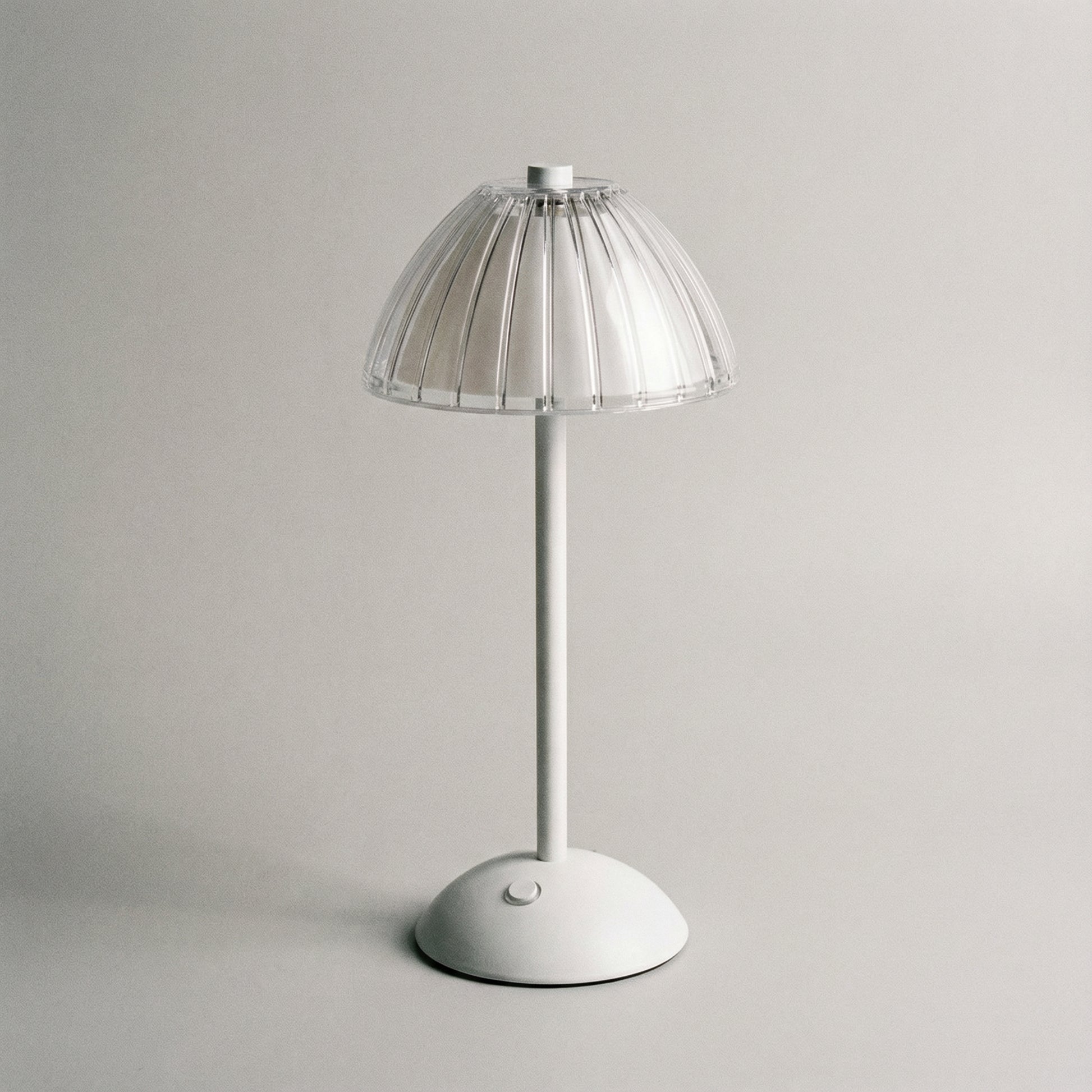 lampe-de-table-rechargeable-sans-fil-tactile-1