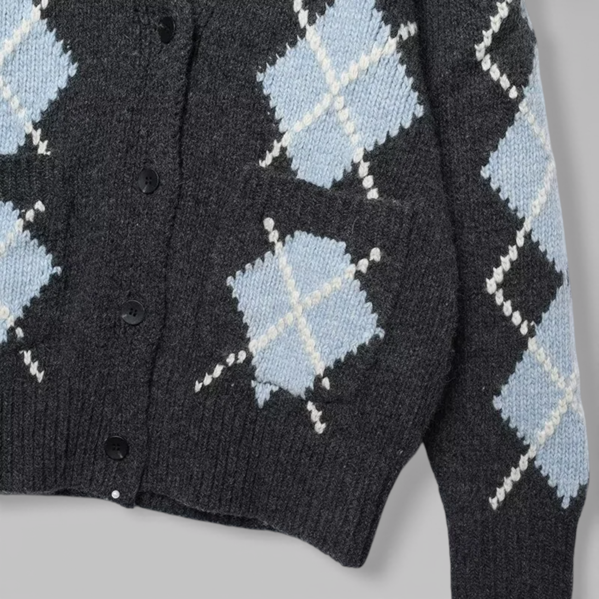 cardigan-femme-ample-col-en-v-hivernal