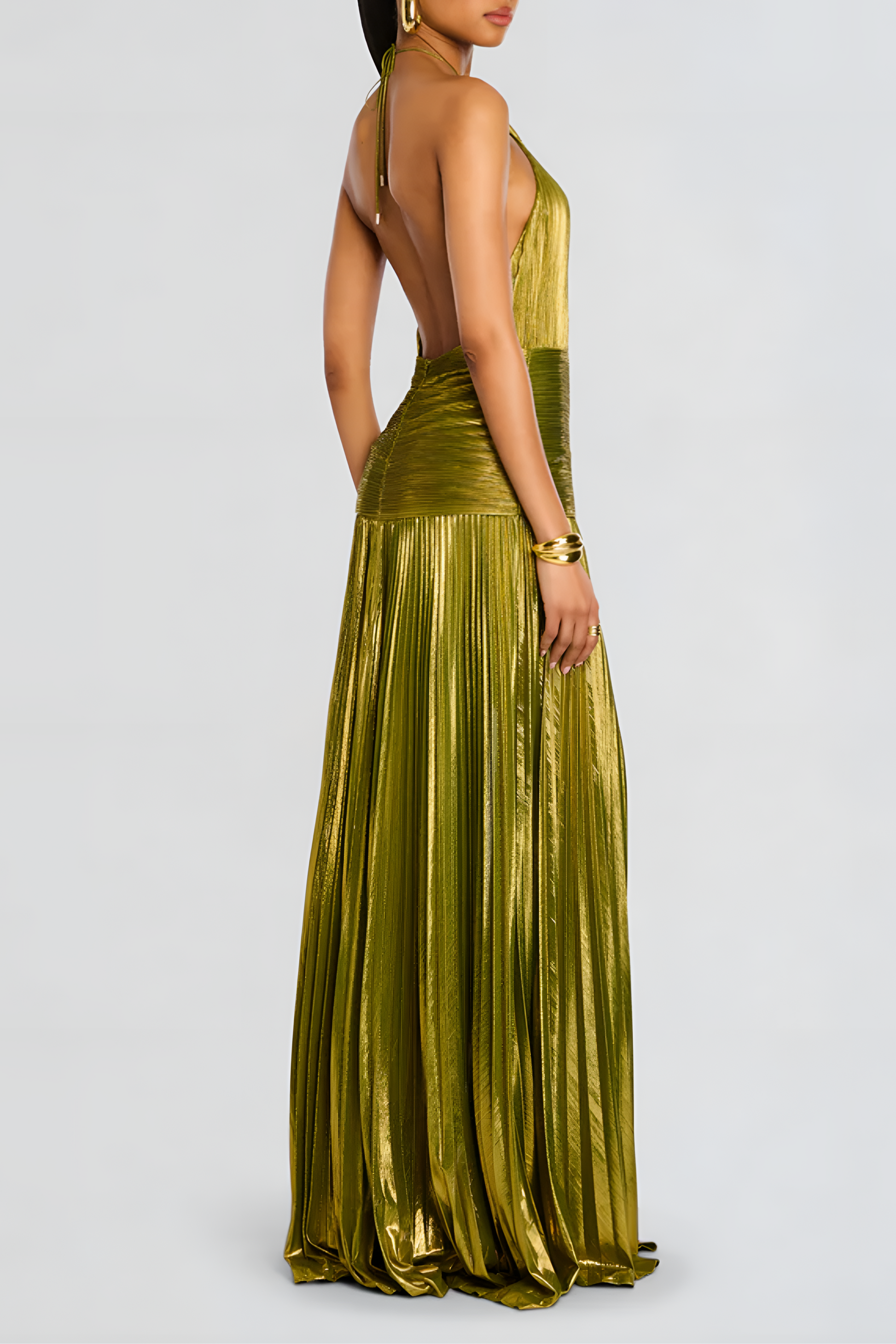 thalia-metallic-maxi-dress-in-peridot-for-an-elegant-and-stunning-style
