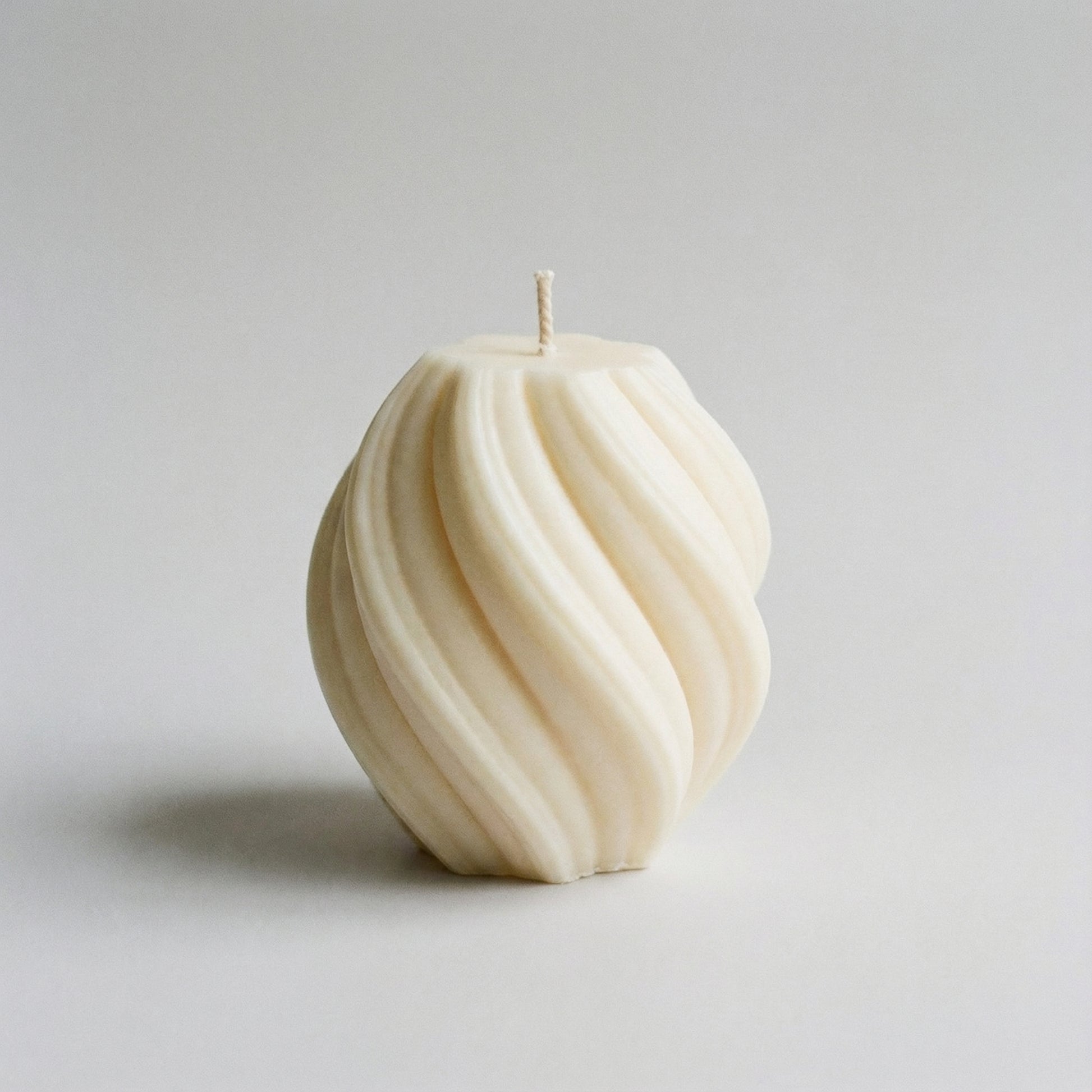 moule-a-bougie-silicone-geometrique-10-cm