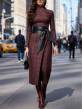 Robe asymétrique Femme avec décolleté en cœur et ceinture à carreaux Polyester