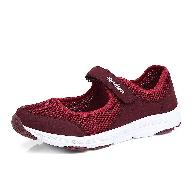 chaussures-de-marche-femme-elegantes-et-confortables