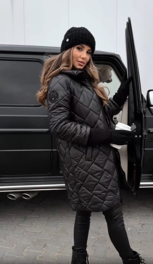 doudoune-longue-femme-elegante-avec-capuche