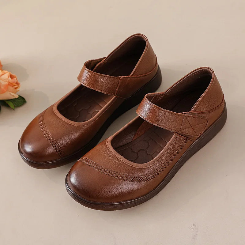 chaussures-femme-plates-mary-jane-elegantes