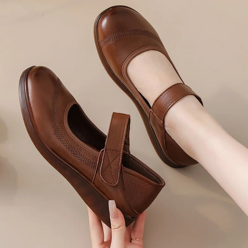 chaussures-femme-plates-mary-jane-elegantes