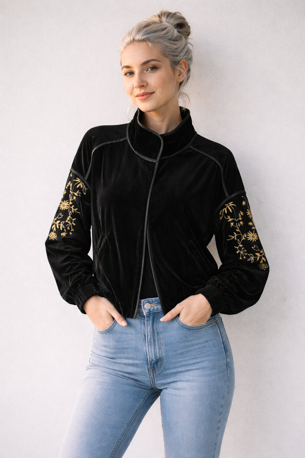 veste-femme-decontractee-hiver-col-montant
