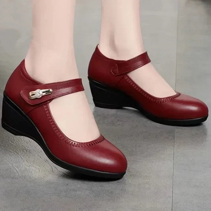 escarpins-femme-elegants-a-talons-mi-hauts