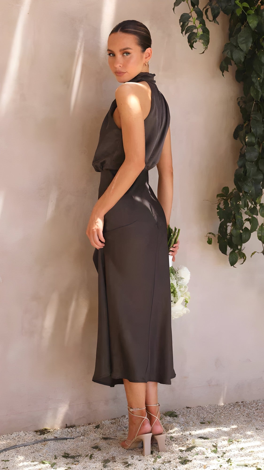 robe-longue-femme-elegante-en-satin-pour-ceremonie-soiree-fete