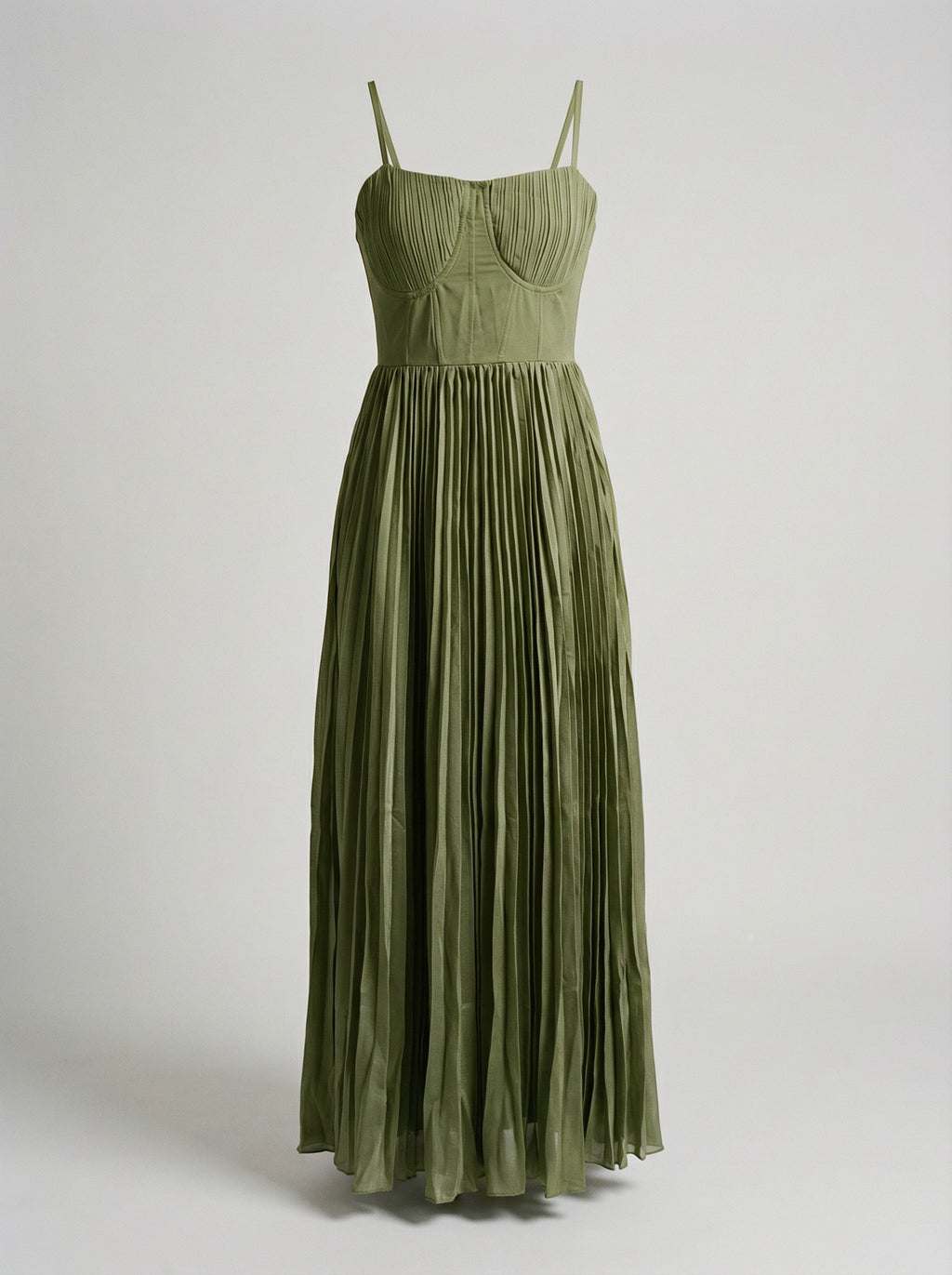 robe-femme-plissee-elegante-a-fines-bretelles-robe-midi-dete