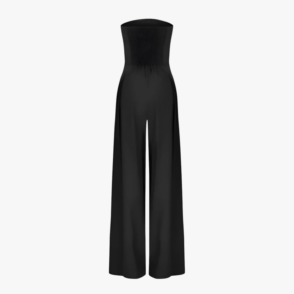 combinaison-femme-sans-bretelles-elegante-noire-chic-et-confortable-pour-ceremonie-estivale