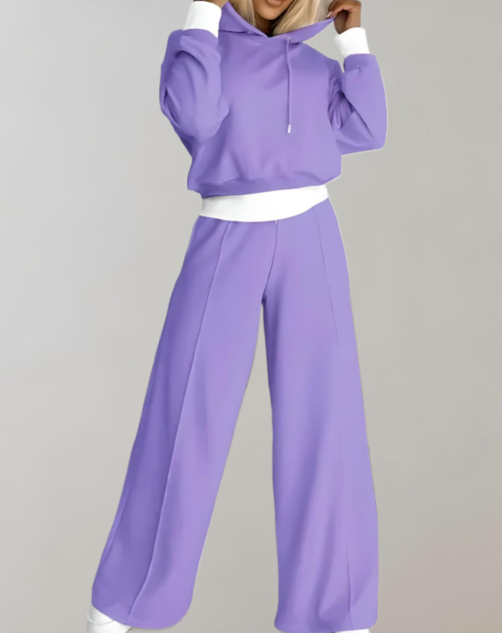 survetement-femme-decontracte-avec-sweat-a-capuche