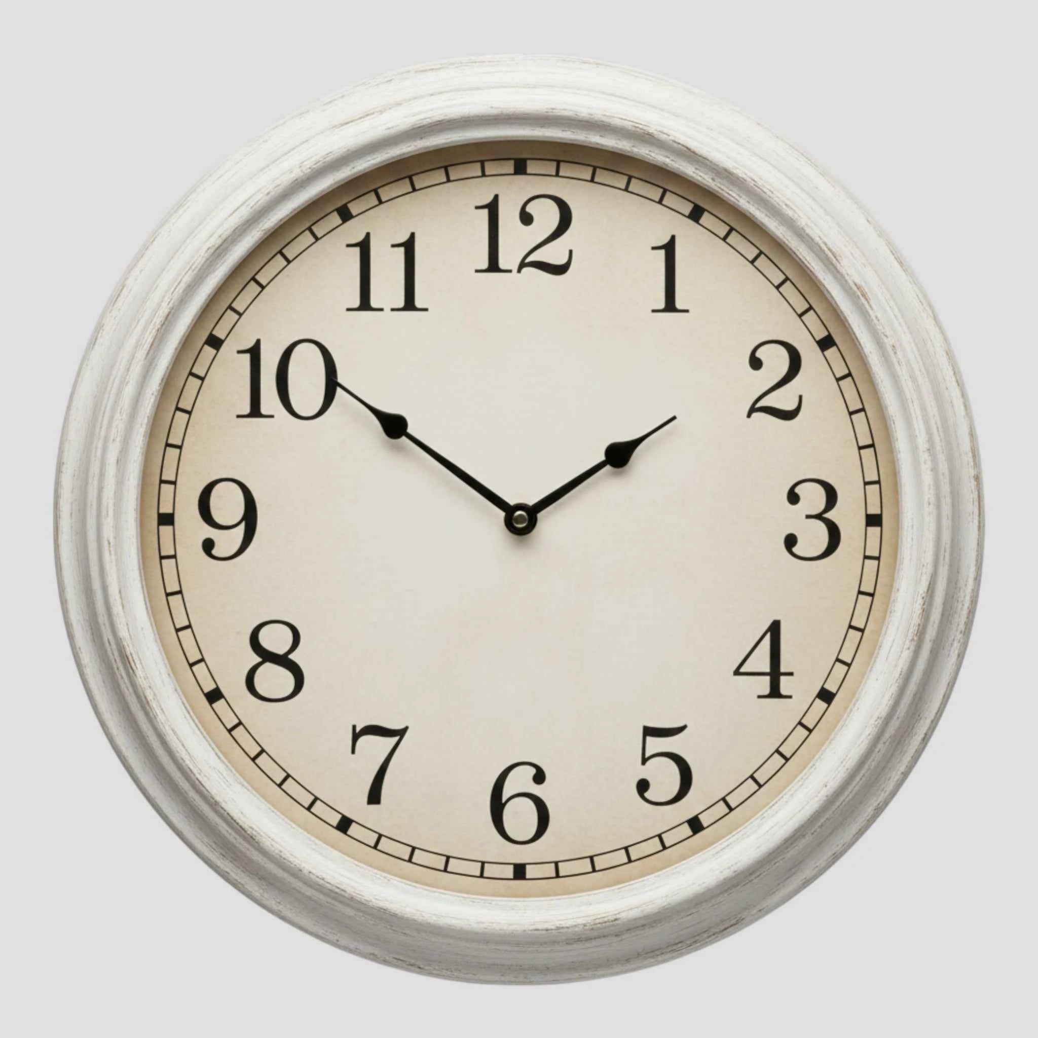 Horloges murales : Horloge Murale Ronde Rétro 30cm - Quartz Silencieux | Décoration Moderne Salon dans Gris Rétro de Marche Lino