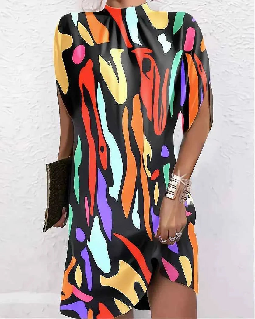 Robe courte femme soirée manches chauve-souris col plissé