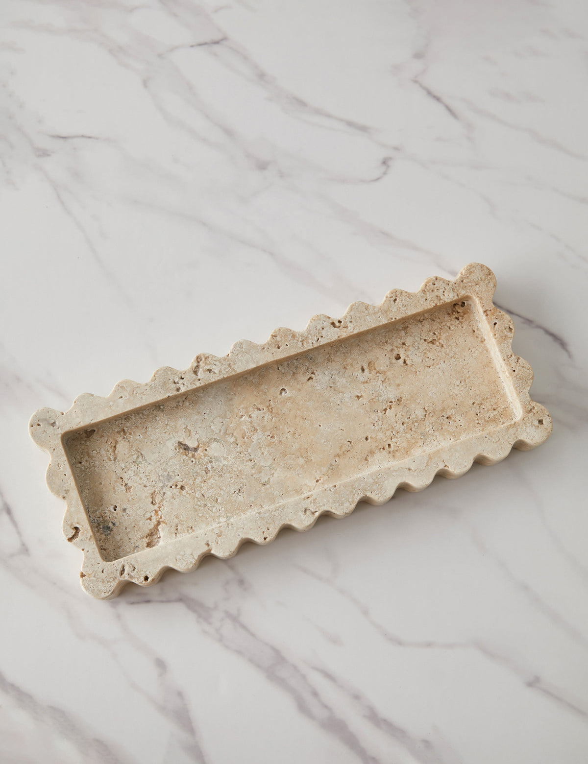 Decorative Trays : Plateau Décoratif en Marbre ScallopTray dans de Roselva