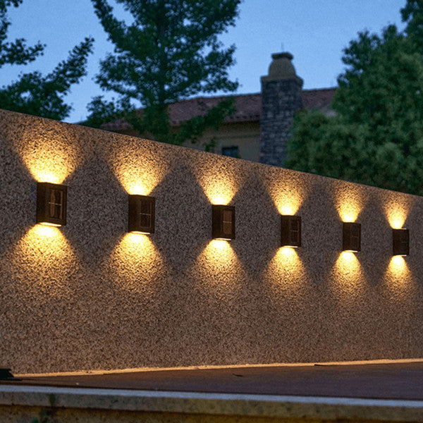 Appliques murales LED Solaires sans fil De luxe - Éclairage efficace pour Vos murs extérieurs