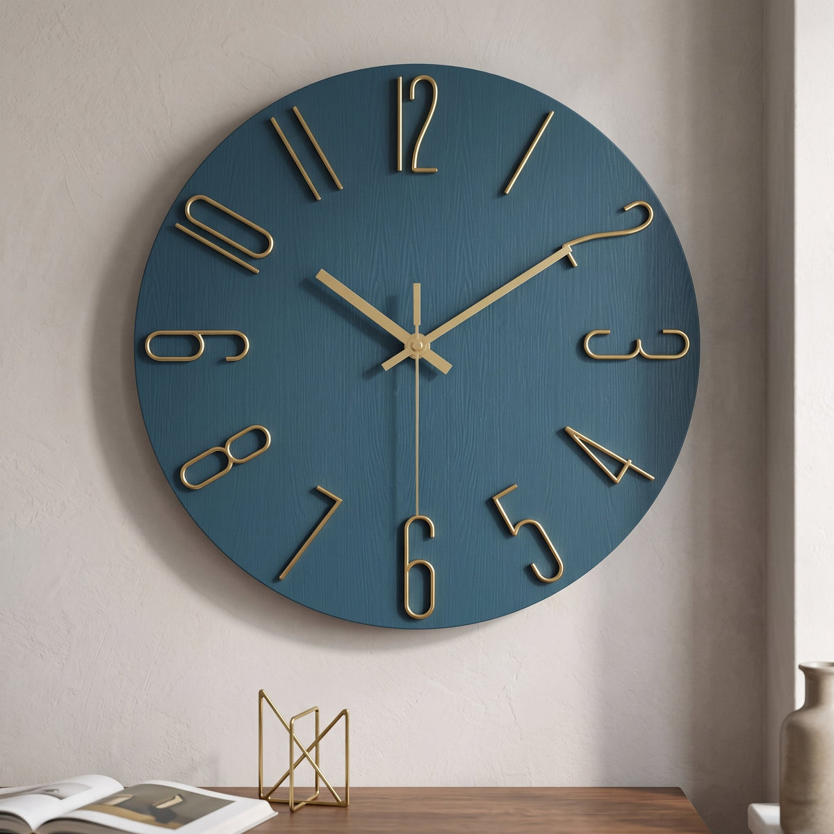 Wall Clocks : WireClock Horloge Murale Moderne pour Salon dans Bleu de Roselva